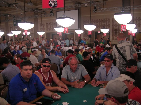 Donnacha plays day 1C at the WSOP main event 